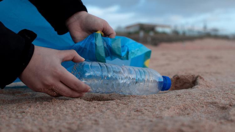 Plastik kirliliği 2040'ta 1 milyar 300 milyon tona ulaşacak