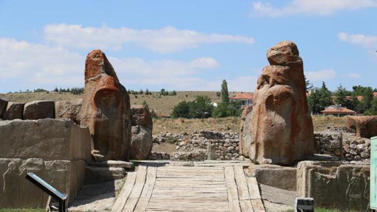 Tunç Çağı'na ait kalıntılara ulaşılan Alacahöyük'te kazılar başlıyor
