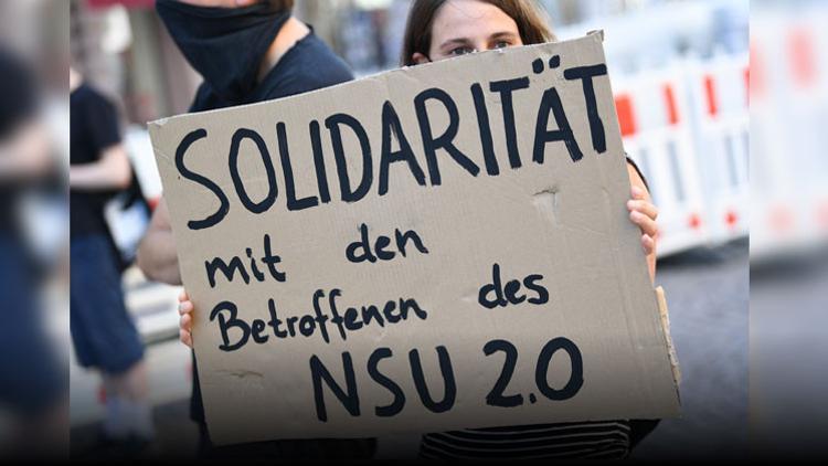 Eski polise NSU 2.0’dan gözaltı
