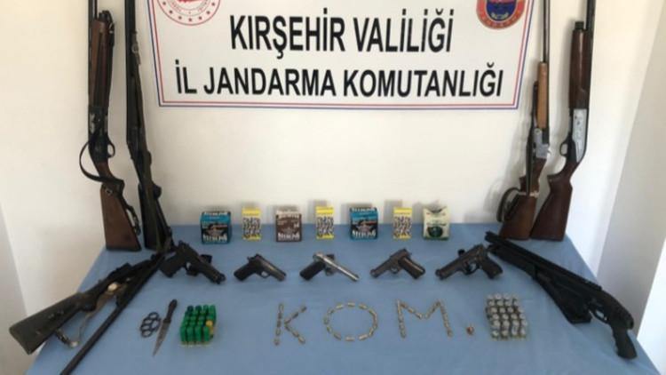 Kırşehir'de silah ticaretine 6 gözaltı