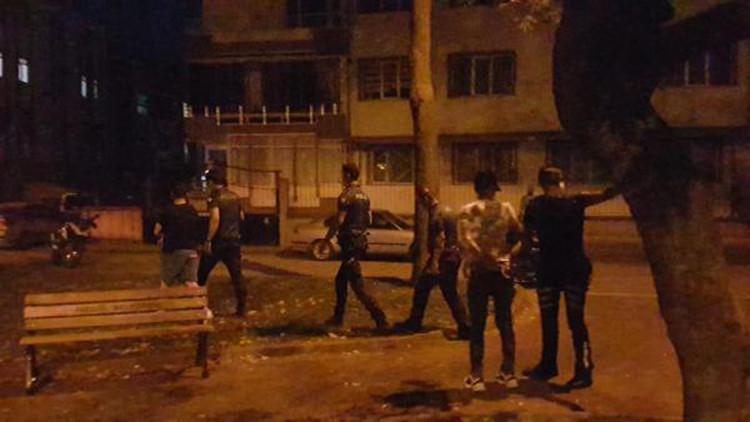Parkta uyuşturucu kullanan 6 kişi, kovalamaca sonucu yakalandı
