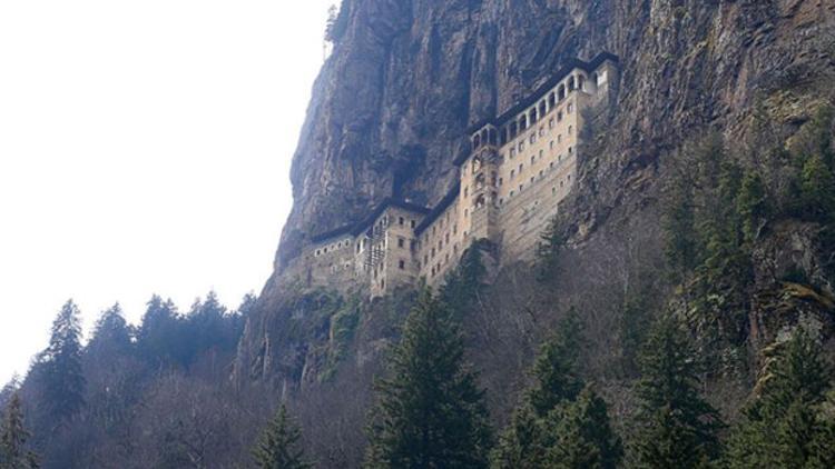 Sümela Manastırı restorasyonun ardından yeniden ziyarete açılacak