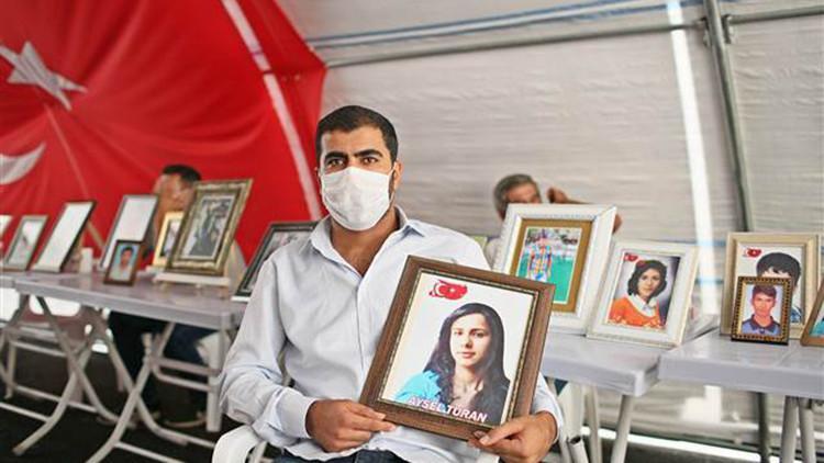 HDP önündeki ağabey, 13'üncü bayramı kardeşiyle geçirmek istiyor