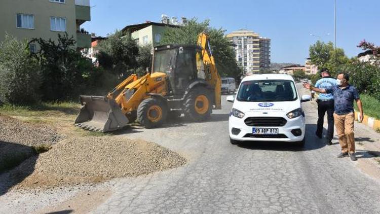 Bir garip olay! İkinci kez yolu kapattı