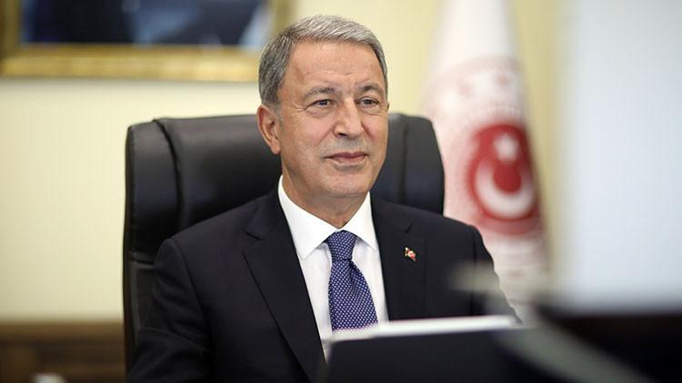 Bakan Akar'dan net mesaj: 'Herkes Türkiye Cumhuriyeti'nin aldığı kararlara saygı duymak durumunda'