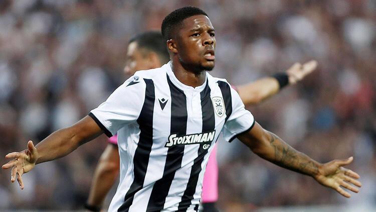Son Dakika | Beşiktaş, Fenerbahçe'nin de ilgilendiği Chuba Akpom transferini bitirdi iddiası!