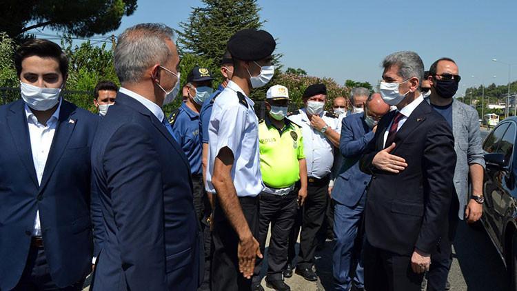 İçişleri Bakan Yardımcısı İnce, İzmir'de trafik denetiminde