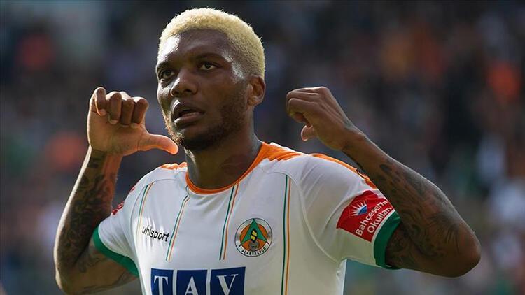 Son Dakika Transfer Haberi | Fenerbahçe'den Junior Fernandes sürprizi!