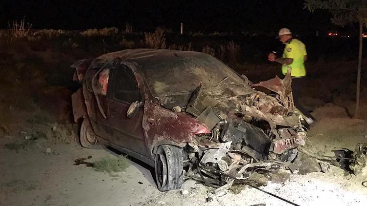 Konya'da lastiği patlayan otomobil takla attı: 1 ölü, 4 yaralı