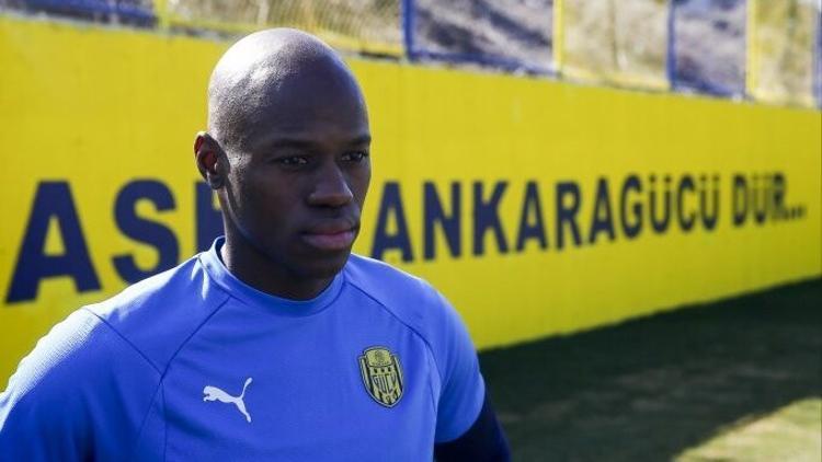 Transfer haberleri | Antalyaspor, Dever Orgill ile 2 ...