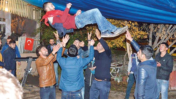 Asker adayları taahhütname imzalayacak: ‘Söz veriyorum, uğurlama yok’