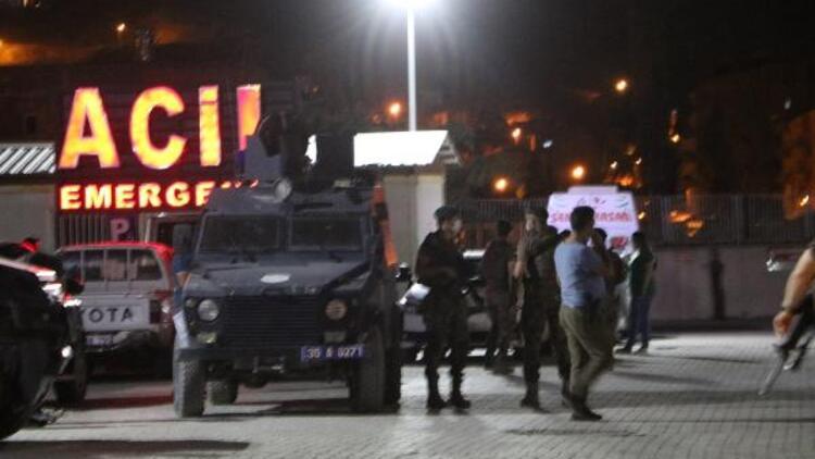 Hakkari'de zırhlı araç devrildi: 2 şehit