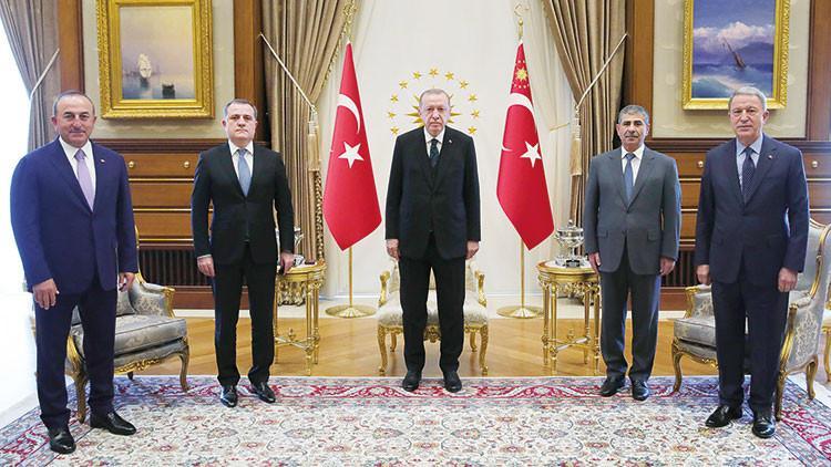Azeri bakanlar Beştepe’de