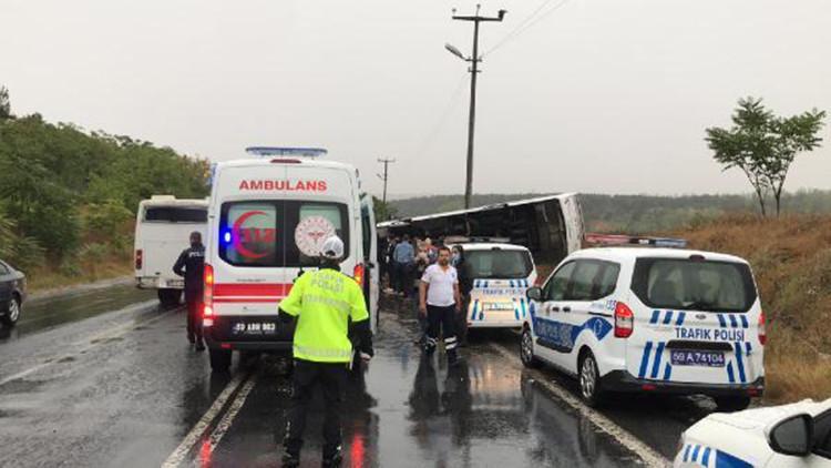 Tekirdağ'da işçi servisi devrildi: 10 yaralı