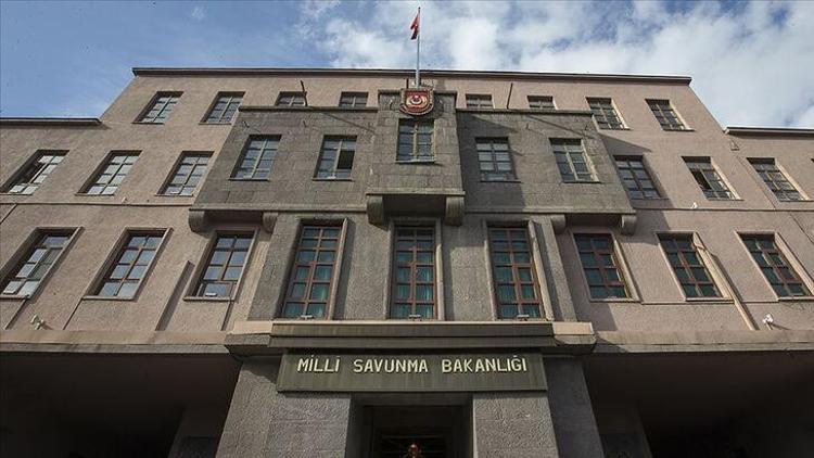 MSB: Hakkari'deki tatbikat ile Manisa'daki kazada 2 asker şehit oldu