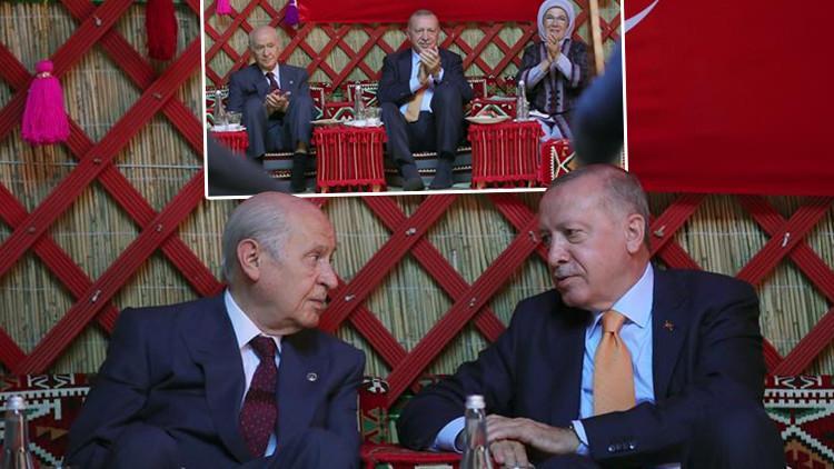 Son dakika haberler... Cumhurbaşkanı Erdoğan Ahlat'ta... Malazgirt Zaferi paylaşımı