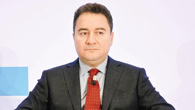 DEVA Partisi Genel Başkanı Ali Babacan, koronavirüs testinin pozitif çıktığını duyurdu