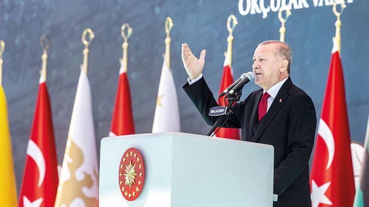 Erdoğan'dan Yunanistan'a: Karşımıza çıkmak isteyen buyursun gelsin