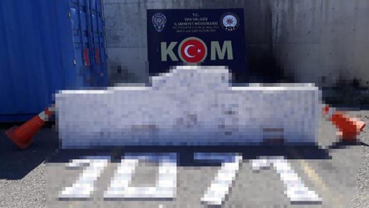 Van'da, 13 bin 800 paket kaçak sigara ele geçirildi