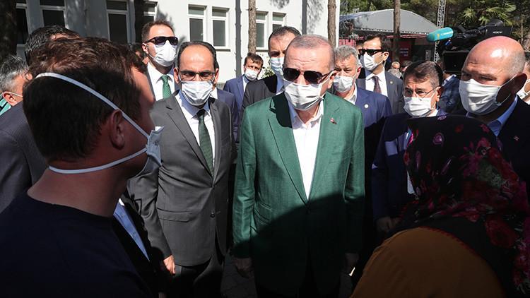 Son dakika... Cumhurbaşkanı Erdoğan, sel felaketinin yaşandığı Giresun'da: 'Esnafa bazı müjdeler vereceğim'