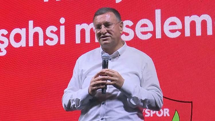 Lütfü Savaş müjdeyi verdi! Malaga'nın kalecisi Munir, Hatayspor'la imzalıyor..