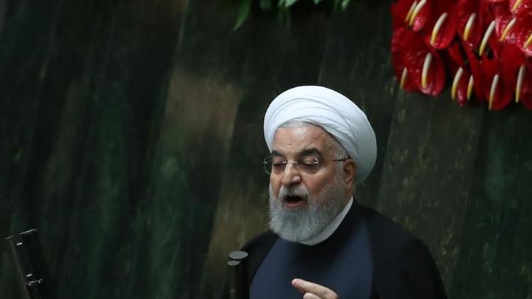 Ruhani: Düşmanlar, koronavirüs bahanesiyle ülkeyi kapatmamızı istiyordu