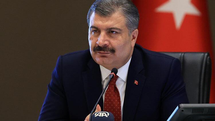 Bakan Koca o iddiaları yalanladı! 'Türkiye'de bilimsel araştırmalara müdahale yok'