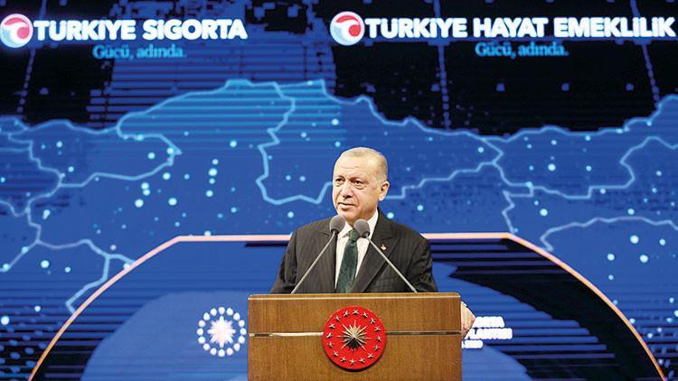 Cumhurbaşkanı Erdoğan: Türkiye’yi sıkıştırma gayretlerini boşa çıkaracağız... '‘Ekonomi rayına oturdu’