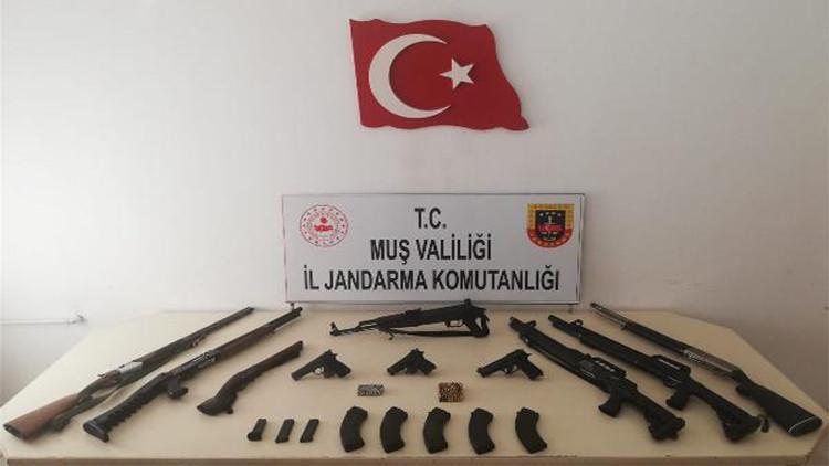 Muş'taki silah ve mühimmat operasyonunda 4 tutuklama