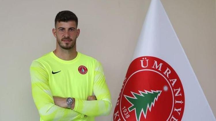 Transfer haberleri | Göztepe, Göktuğ Bakırbaş'ı Ümraniyespor'a kiraladı!
