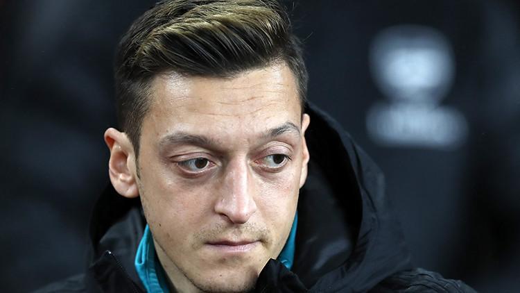 Arsenal'in yıldızı Mesut Özil, en iyi 11'ini açıkladı!