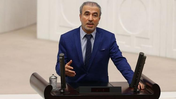AK Parti'li Bostancı'dan Macron'a tepki: 'Sömürgeci kafayla millet ile iradesini ayırmaya kalkıyor'