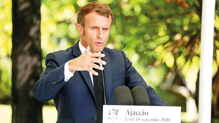 Macron’dan hadsiz çıkış