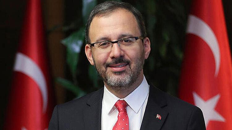 Bakan Kasapoğlu: Sadece futbol konuşulsun, hep birlikte kazanacağız