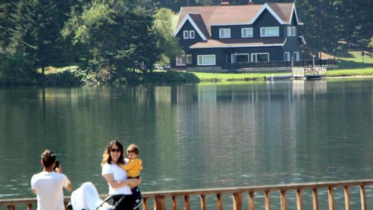 HES koduyla girişlerin sağlandığı Gölcük'e hafta sonunda ilgi