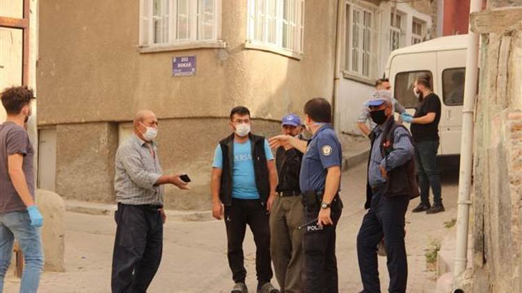 Evde ceset var ihbarına giden polisi şoke eden manzara!