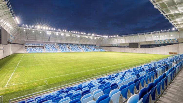 Salgının gölgesinde futbol: 21 takımlı ama seyircisiz