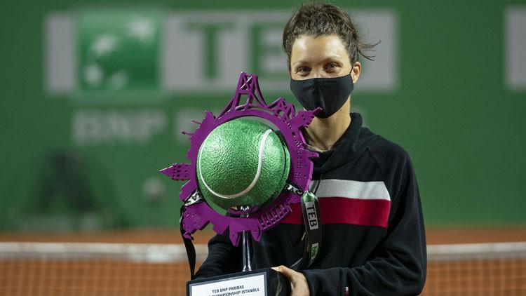 TEB BNP Paribas Tennis Championship İstanbul'da şampiyon Patricia Maria Tig!
