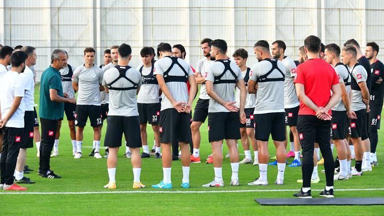 İsmail Kartal, yeni takımıyla ilk antrenmanına çıktı