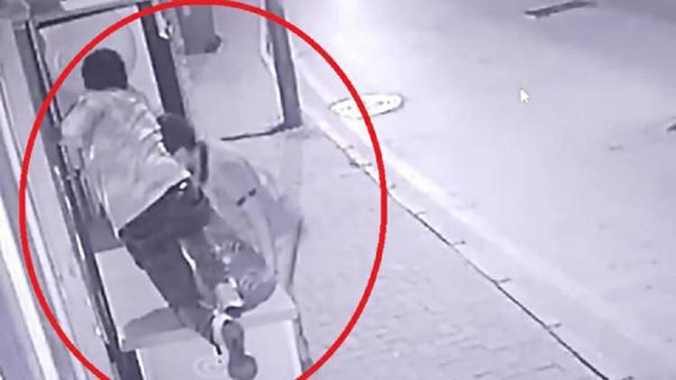 Aynı gece 2 iş yerini soyan kameradaki şüpheliler tutuklandı