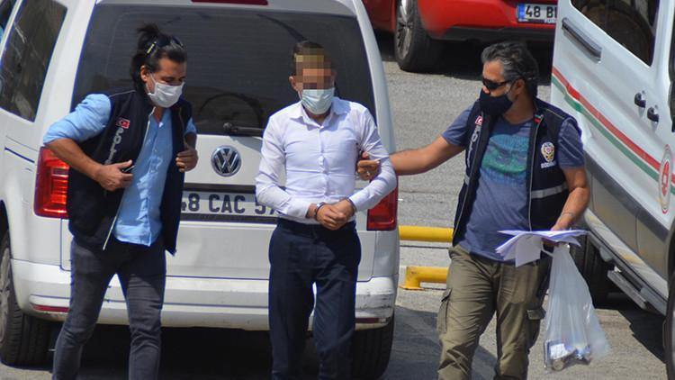 Kafenin bahşiş kutusundan 700 lira çalan zanlı muavin çıktı