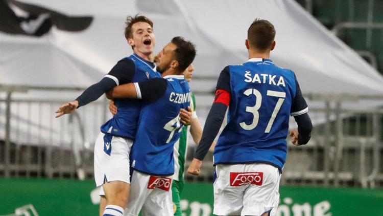 Williem II, Lech Poznan ve Torshavn, 3. ön eleme turuna yükseldi