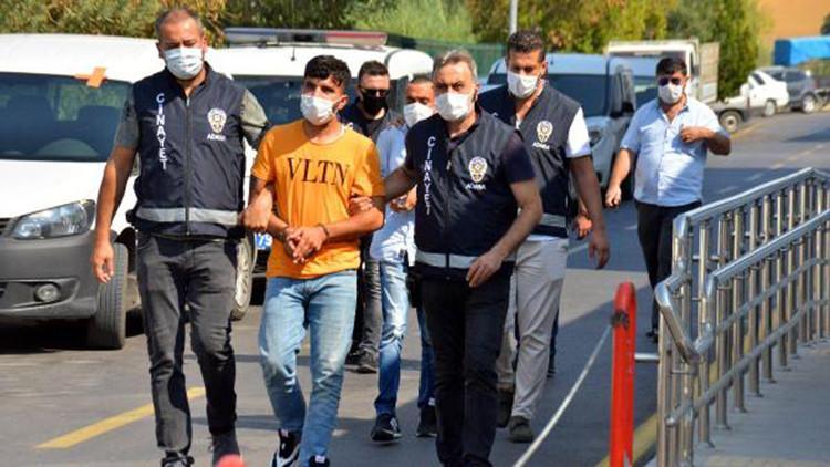 2 kuzeni tabanca ve bıçakla yaralayan 4 şüpheli yakalandı