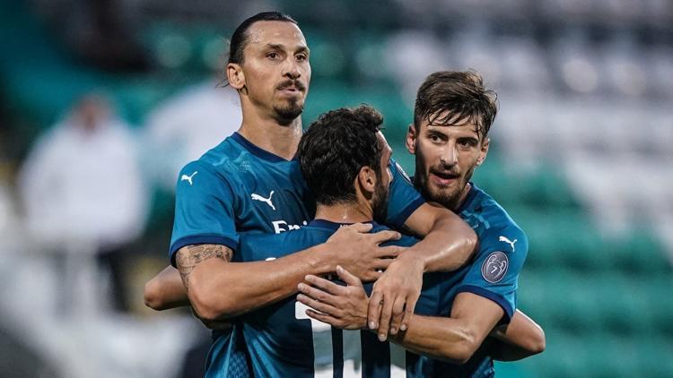 Milan'da Hakan Çalhanoğlu manşetlerde! "Pastanın üstündeki kiraz..."