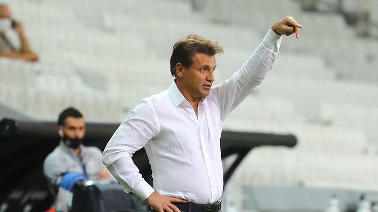 Antalyaspor Teknik Direktörü Tamer Tuna: 'Yenilmezlik serisine devam ettiğimiz için mutluyum'