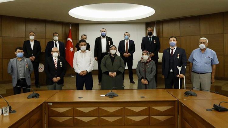 Bakanı Zehra Zümrüt Selçuk: Kahraman gazilerimize milletçe minnettarız