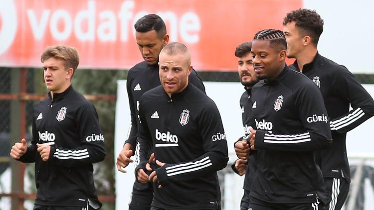 Gökhan Töre, Beşiktaş'la ilk idmanına çıktı!