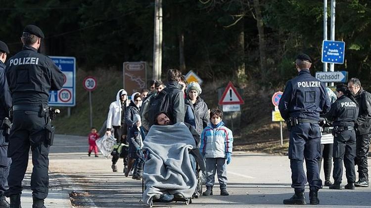 AB'ye iltica başvuruları yüzde 69 azaldı