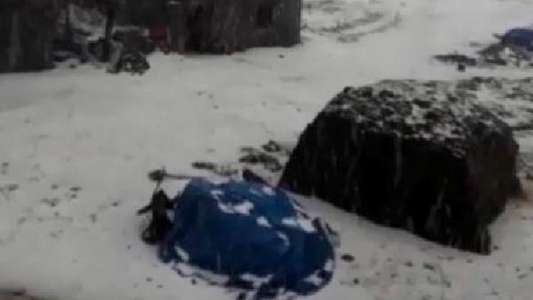 Ardahan'a kar gibi dolu yağdı