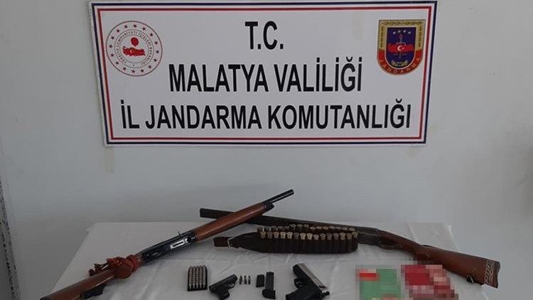 Sosyal medyada terör propagandasına 4 gözaltı